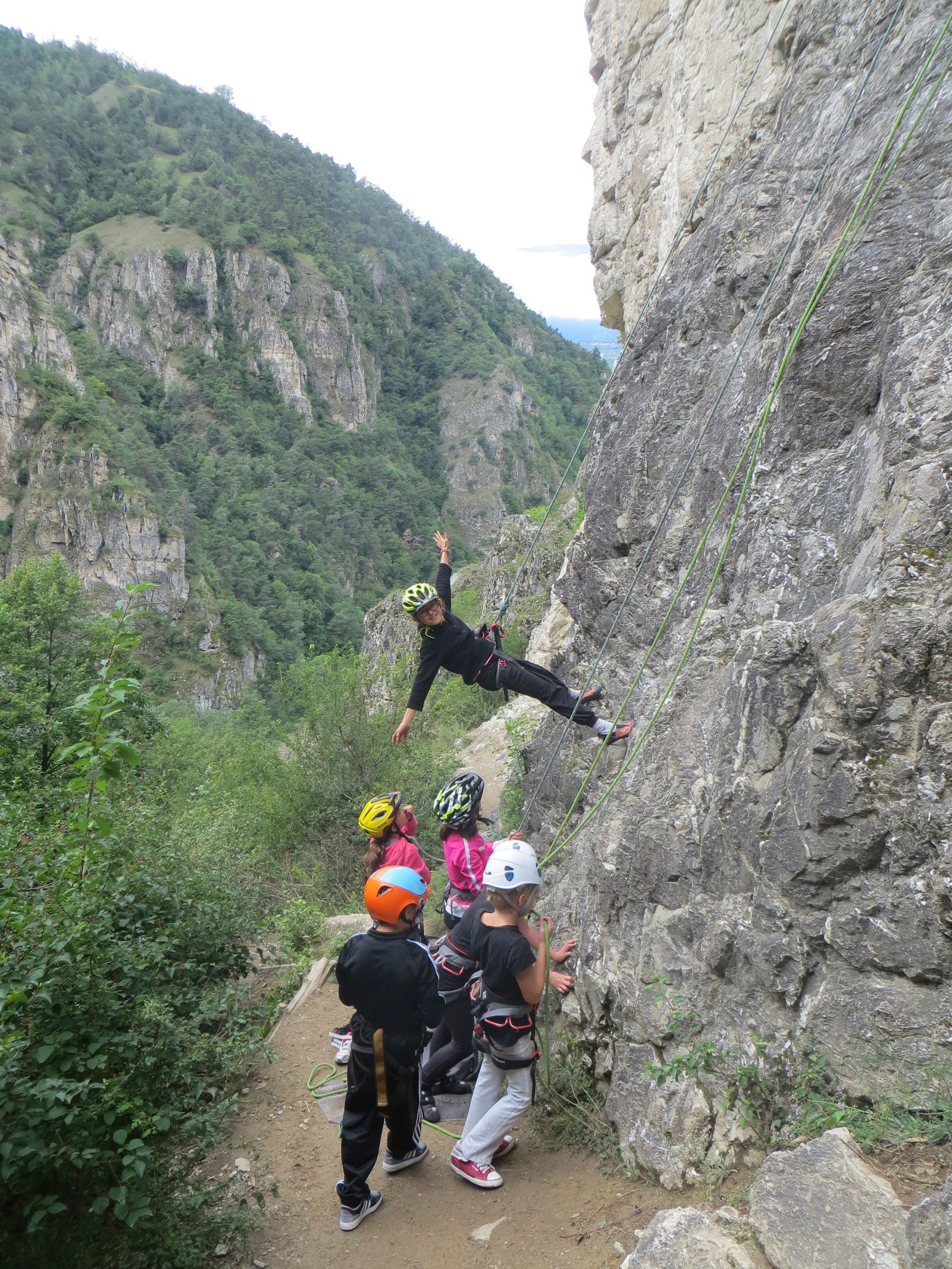 Jeunes en escalade